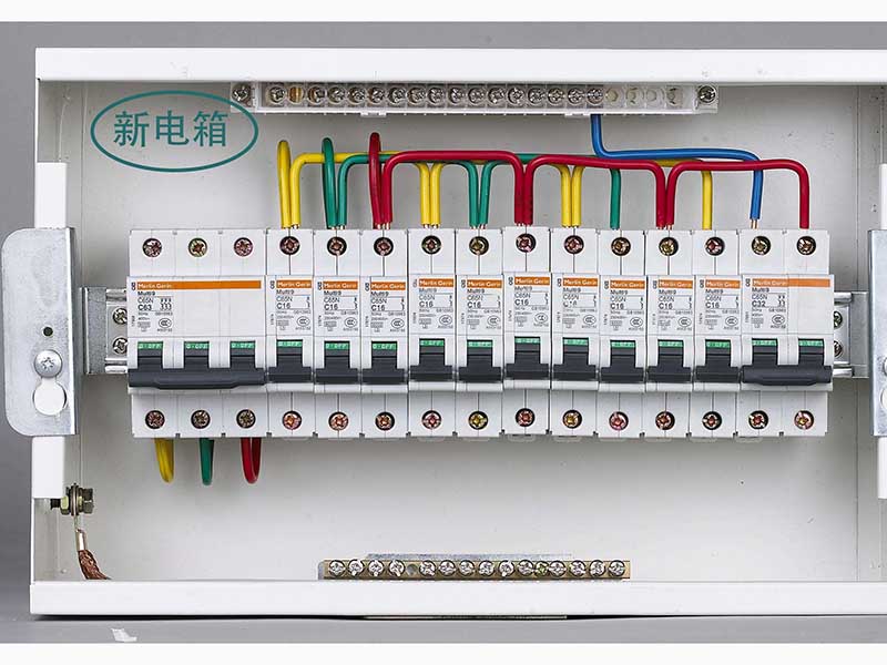  跳閘了推上去還是沒電怎么辦？聯(lián)系專業(yè)電工師傅上門處理更可靠